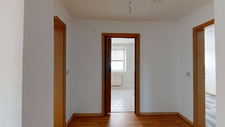 Gut geschnittene 3-Zimmer-Wohnung mit Balkon und Stellplatz in Sassnitz