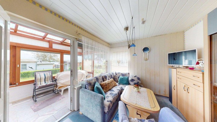 Eigentumsgrundstück mit Ferienbungalow mit Wasserblick in Drigge auf der Insel Rügen