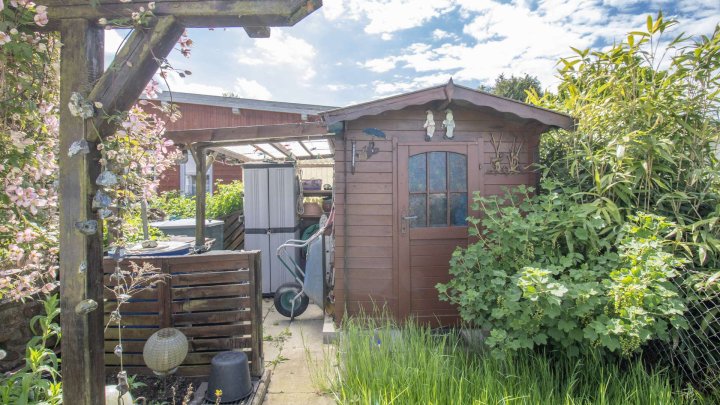 Eigentumsgrundstück mit Ferienbungalow mit Wasserblick in Drigge auf der Insel Rügen