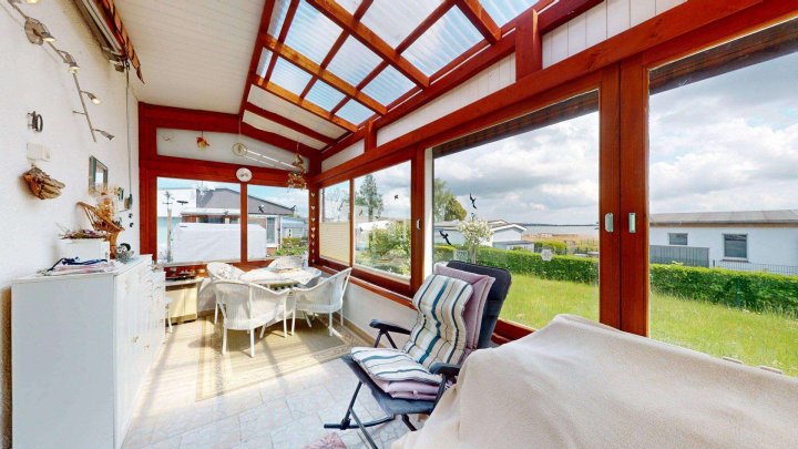 Eigentumsgrundstück mit Ferienbungalow mit Wasserblick in Drigge auf der Insel Rügen