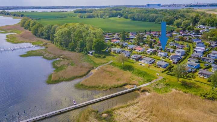 Eigentumsgrundstück mit Ferienbungalow mit Wasserblick in Drigge auf der Insel Rügen