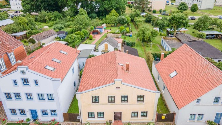 Doppelhaushälfte mit Garage und Garten auf der Insel Rügen