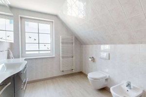 Badezimmer DG
