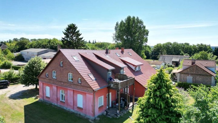 Mehrfamilienhaus (Doppelhaushälfte) – Kapitalanlage mit stabilen Mieteinnahmen
