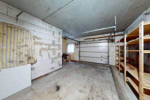 Garage - Hauptwohnung